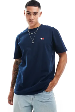 Tommy Hilfiger Regular badge logo t-shirt in