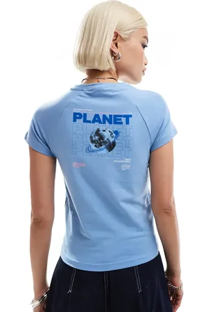 Noisy May Planet t-shirt in light