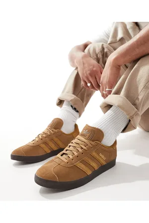 adidas Gazelle trainers in