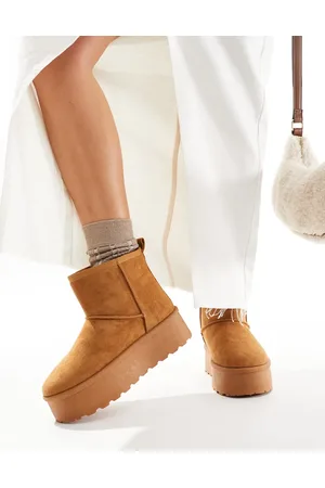 SEQWL Flatform boots in tan