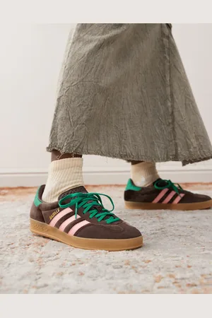 adidas Gazelle Indoor trainers in and pink