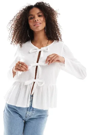 Stradivarius Bow front puff sleeve top in