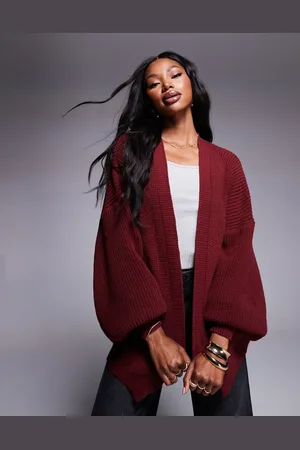 Missyempire Knitted pocket detail cardigan in burgundy