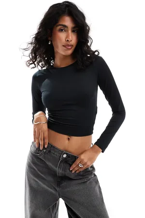 Hollister Round neck long sleeve fitted top in