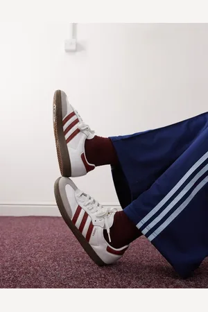 adidas Samba OG trainers in and burgundy