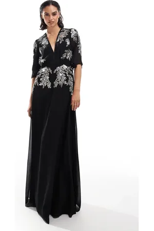 HOPE & IVY Flutter sleeve embellished maxi dress in