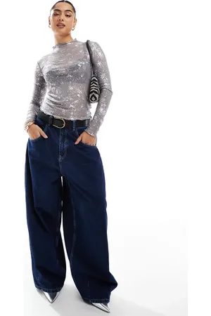 ONLY Sheer foil print lettuce edge top in