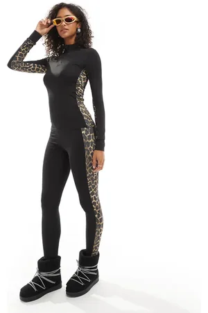 Threadbare Ski thermal set in black with leopard print detail