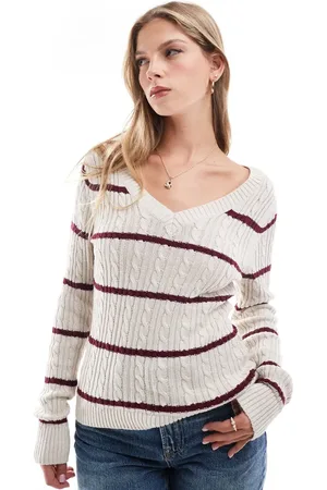 Hollister Icon v neck knitted jumper in stripe