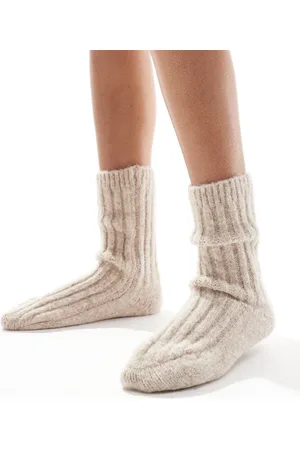 ASOS Chunky lounge socks in oatmeal