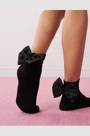 Monki Ankle sock with bow detail in black