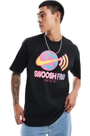 Nike Swoosh FM graphic t-shirt in