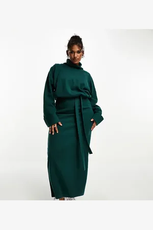 ASOS ASOS DESIGN Curve supersoft volume sleeve roll neck belted maxi jumper dress in forest