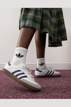adidas Samba OG trainers in and navy