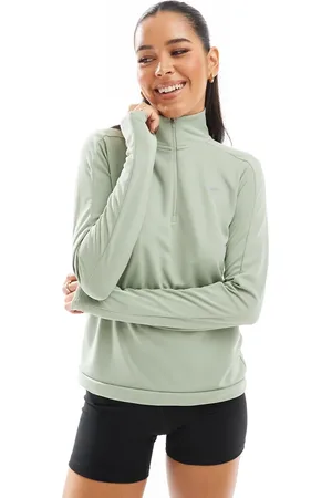 Nike Pacer Dri-FIT 1/4 zip sweatshirt in light