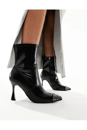 River Island Heeled ankle boot with studded toe in