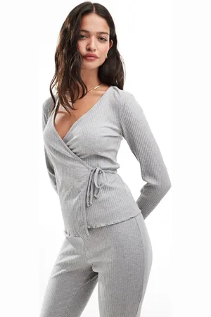 Pieces® Wellness mix & match lettuce edge wrap front cardigan in light
