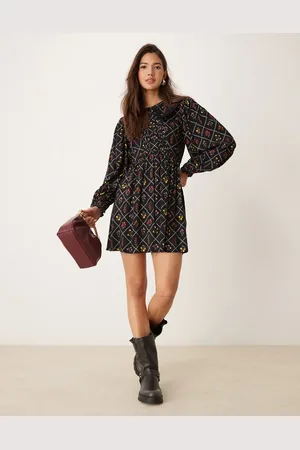 Miss Selfridge Long sleeve lace mini dress in print