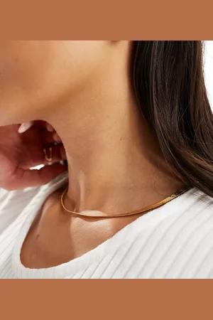 Accessorize Z Collection flat chain necklace in plated