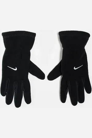 Nike Therma-Fit fleece gloves in