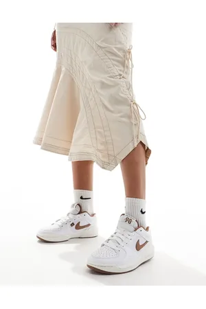 Jordan Stadium 90 trainers in and brown