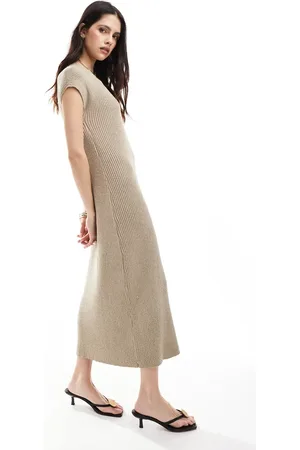 Pretty Lavish Cap sleeve knit midi dress in stone