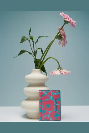 Bimba y Lola Cardholder in pink and turquoise leopard