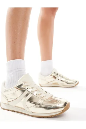 Stradivarius Trainer in