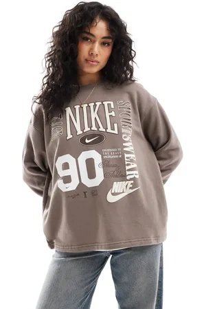Nike Street Logo sweatshirt in