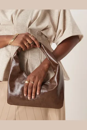 Glamorous Grab shoulder bag in chocolate