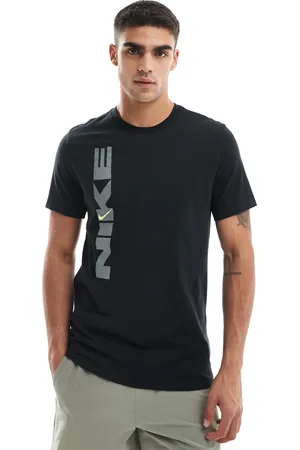 Nike Dri-FIT Vintage Fitness graphic t-shirt in