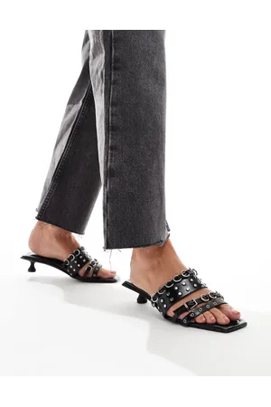 Stradivarius Metal detail kitten sandal in