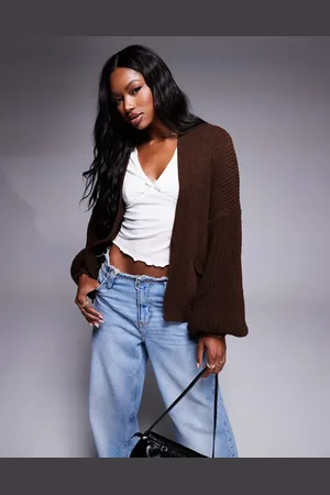 Missyempire Knitted pocket detail cardigan in chocolate