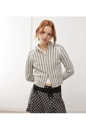 Reclaimed Rib knit zip cardigan in stone