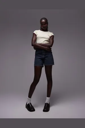 Topshop Contrast neck everyday tee in lemon