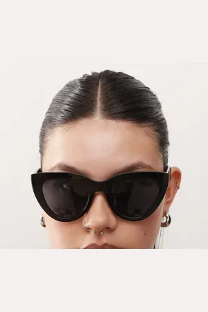 Monki Oversized round cat eye sunglasses in