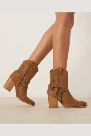 Glamorous Western heeled ankle boots in taupe micro