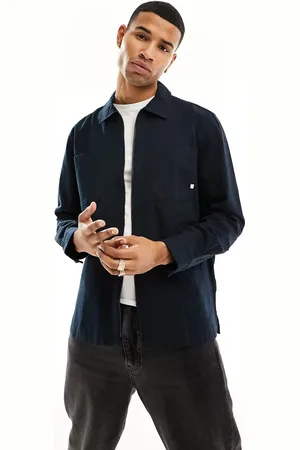 Farah Olmes zip through shirt in