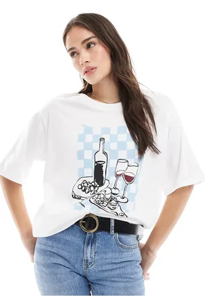 ONLY Oversized t-shirt with wine graphic in