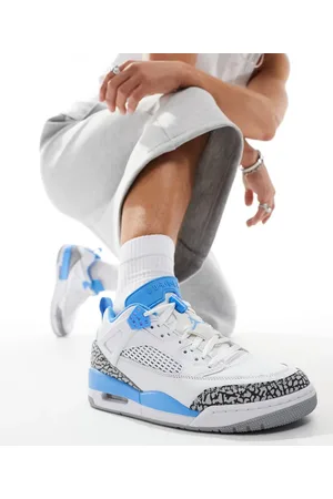 Jordan Spizike Low trainers in and blue