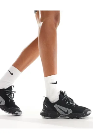 Nike Juniper Trail 3 trainers in triple