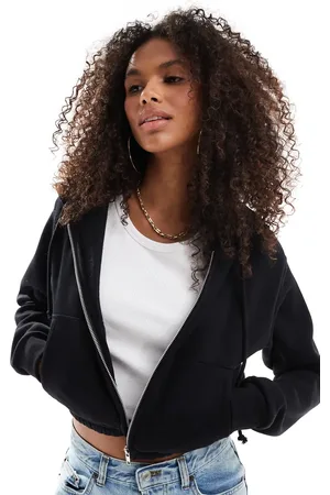 Pull&Bear Cropped drawstring hoodie in