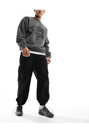 ADPT. Loose fit cargo pants in