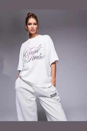 Kaiia Studio embroidered star graphic t-shirt in white and pink