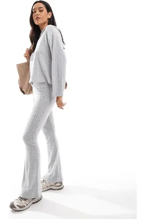 Miss Selfridge Brushed chunky rib flare in