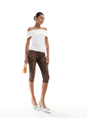 Monki Off the shoulder bardot curpo jersey top in