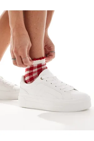Stradivarius Flatfrom trainer in