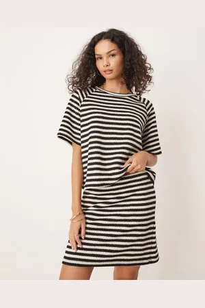 VILA Crochet knit short sleeve t-shirt co-ord in and white