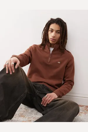 Dickies Oakport small logo quarter zip jumper in cappuccino