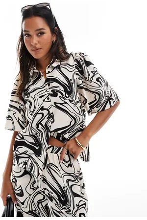 VILA Boxy shirt co-ord in mono swirl print